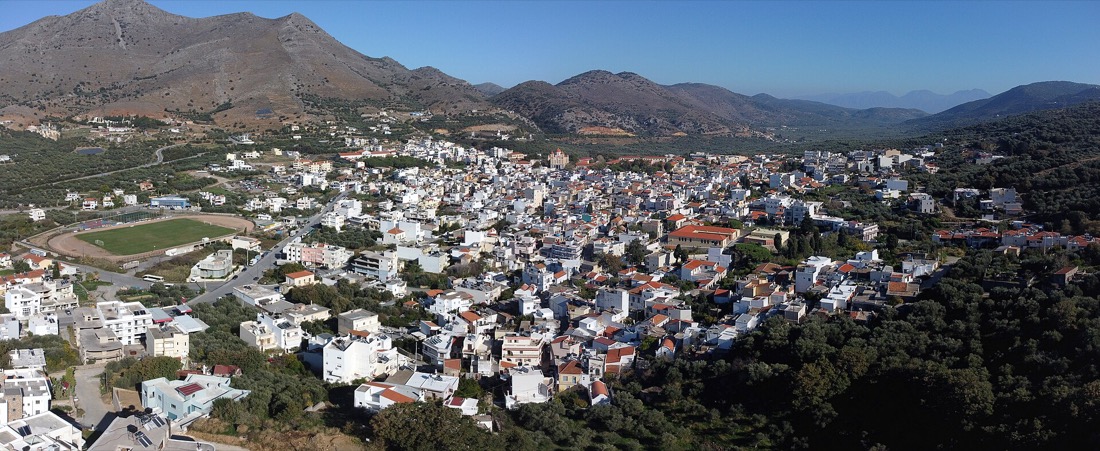 Traditional village of Neapoli